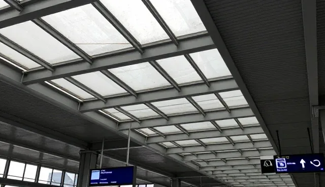 平面设计中视频剪辑选型与使用建议